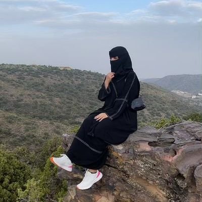 عندك تيلجرام تعال نتعرف على الرابط
https://t.co/dkoHY5ejpA