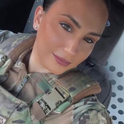 E7 Rank Sergeant First Class in the army and also a platoon leader. NO DMS⛔