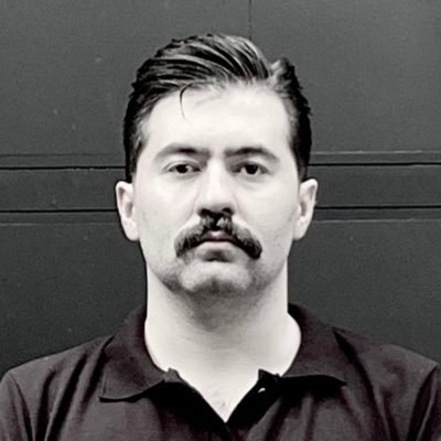 pooryasb's profile picture. ⚖️ Law expert | Crypto market trader | #XRP