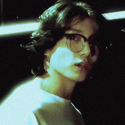 “i wanna contribute to the chaos“ / s|h / i yap and hate
