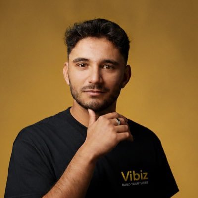 drewiustinai's profile picture. Building a business is hard — fixing that with https://t.co/87zIHDSJyL — prev Ship it @fdotinc