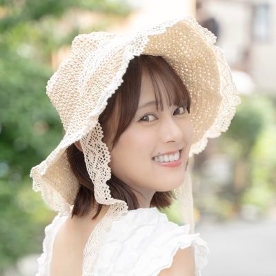 ホーリーピーク新人声優です。歌も歌います。心を込めて気持ちを、魂を込めて歌声を。そんな気持ちでお届けします。インスタもフォローしてね♡【9/15 #キミに贈る朗読会 】【9/28カラオケイベント #KoeLaLa 】【2025/12/7初‼︎バーイベ開催‼︎】