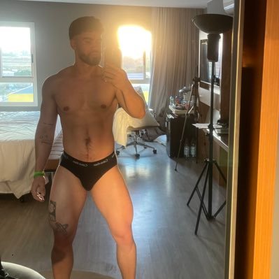 All of this is temporary 🖤🇨🇺🇧🇷 G.P.😏😼 D.M para os pacotes de conteúdo gostoso e chamadas de video🔥🎥🔥