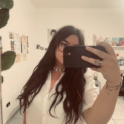 MorenaCelico's profile picture. @pierspollon girl since 2017✨🤍 #TuitterGhengBeng