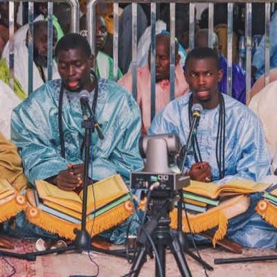 Je prie afin d’avoir le niveau d’être un mouride saadix un jour. 🥰🙏 Wakana Qakan 🤍🇸🇳 صَلَّ الَّلهُ عَلَىٰ مُحَمَّدٍ ﷺ🕊️❤️. Apprenti Juriste……#HT
