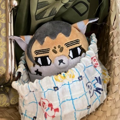 ゴールデンカムイに今ごろはまりました。原作ファン。勇作さん、尾形推し。でもゴキャラ全員大好きです。よろしくお願いします。昭和生まれ。