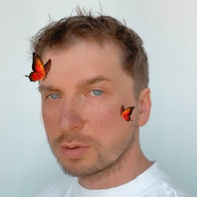 🌸 ноунэйм несогласия / live art maker / бизнесмен / беспорядочный рисерчер /перфоинфлюэнсер / колибри в говне (театра) ☁️ создатель чата белых кошек