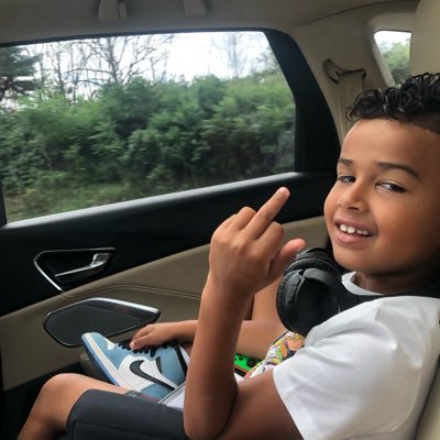 memeoent's profile picture. https://t.co/XWZ2oUaU8K