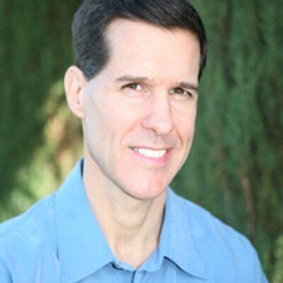 Sharing my personal opinion on how I help investors in their quest to beat Wall street at it's own game. Public @DonDurrett