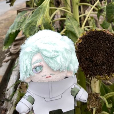 sinsyosketch's profile picture. GQX シャリ🟩右固定🟧🟩／🟥🟩 30⤴︎ 文字とアナログ絵 特殊性癖大好きです無言フォロー失礼します🙇‍♀️ https://t.co/XOt92Ak3xu