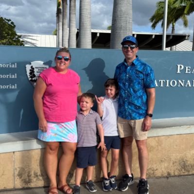 SraLunsford's profile picture. Spanish Teacher - Ft. Zumwalt South High - 🇪🇸