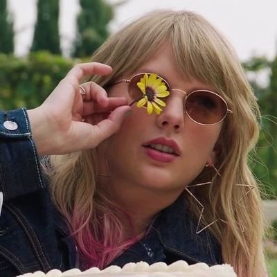 É mais fácil amar o próximo que ta longe do que o próximo que ta próximo. / taylor swift, blackpink, doramas e etc. / enfp e libriana ☆The eras 25/11/23 ✨️