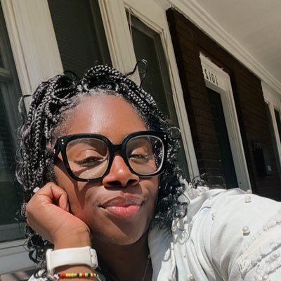 Black Mama | Maternal + Early Childhood RN | Childbirth Educator | Herbalist | Holistic Doula | Womb Healer | Bruja | Be Blessed 🧘🏾♀️📿