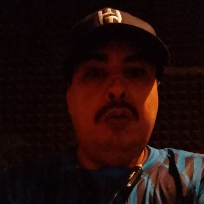 مشجع للرياضه لكره القدم ولقب الرياضي هو رئيس نادي الهلال السعودي
الحساب الرسمي/رئيس نادي الهلال السعودي ⚽📢