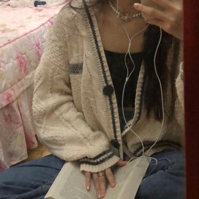 ronniexluna's profile picture. she/her || 21 || Ryke Meadows, Charlie Cobalt, Paul Donnelly & Hughie Biggs enthusiast