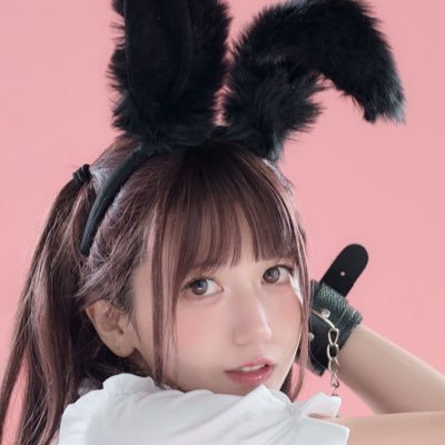 巨乳コスプレーヤー「くろうさぎ」さん