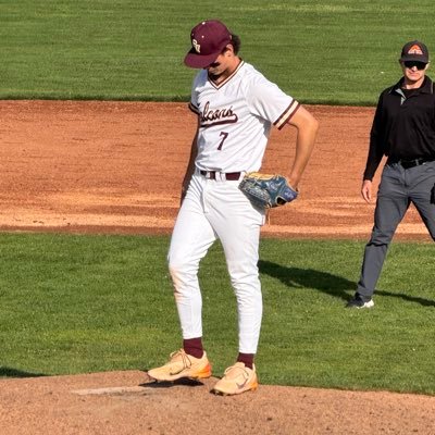 Scotts Valley High School ‘27 |4.5 gpa | 6’0 175 lbs | rhp/inf | bryce0mcd@gmail.com | 831-247-4365 |
