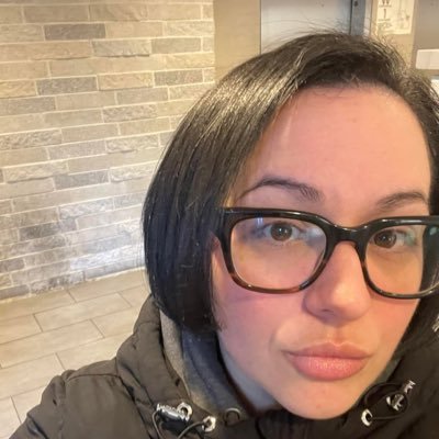 laurenmich146's profile picture. 