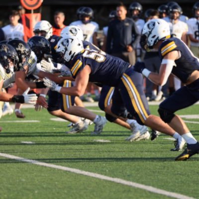 Norwin HS(PA)’27 | 🏈D-TACKLE/D-END | 🏀 Center | 6’4 260 LBS| 4.0 GPA| #7247719198
