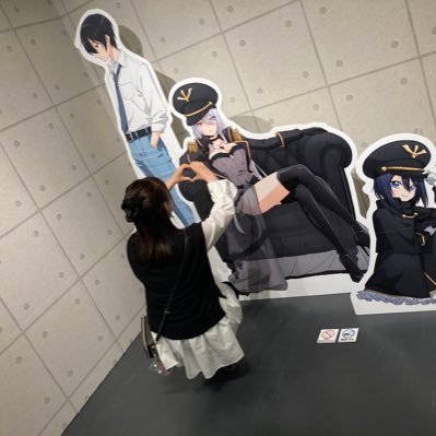 22↑幅広く推してます!アニメ、少女少年漫画、グッズも集めて、ガチャも狂うほど回して、常に充実と金欠のはざまで楽しんでます!
