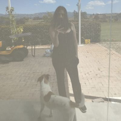 Zurda, sencilla, feliz y Santafereña 🦁
Aquí verán mucho retuit, fotitos y pendejadas