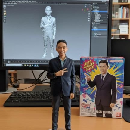 Computer Enthusiast
University Leader Journalist Athlete 22
Instagram and Twitter : @louiemark_22