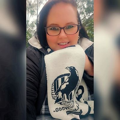 Fuck Netflix and chill, give me whiskey and adventures
#GoPies ⚫⚪⚫⚪⚫⚪