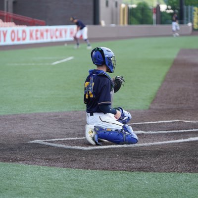 Kellenberg Memorial HS | C,1B | 6’2 155 | 3.1 GPA | 516-652-4524