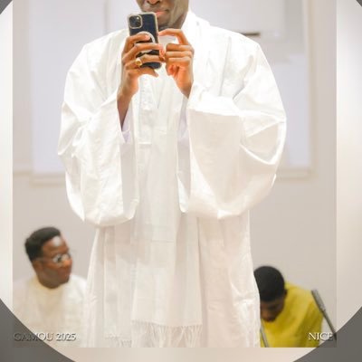 « Quand sur une personne on prétend se régler, c’est par les beaux côtés qu’il lui faut ressembler. » Alhamdoulilah ❤️