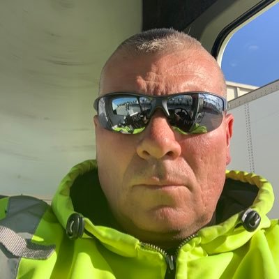 roksiewicz's profile picture. 