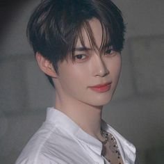 minjiline's profile picture. #제로베이스원 #성한빈 ~ 활짝 ~👏