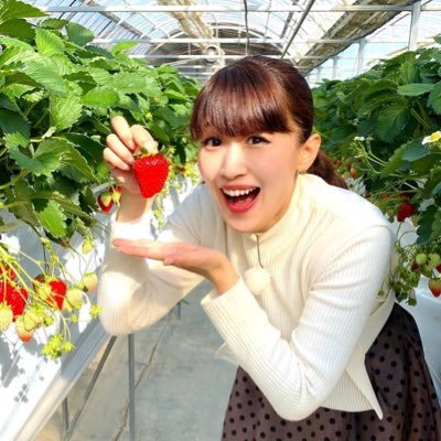 ジェネリック綾瀬はるかです💖愛知県名古屋市出身🍤🏡ゆずっこ歴27年🍊SLAVE歴3年🎸特技/ ものまね, テニス, 英会話🌍趣味/ドラマを一気見すること🎞️TikTok/ sarapika128📸 Instagram/ sarapika128