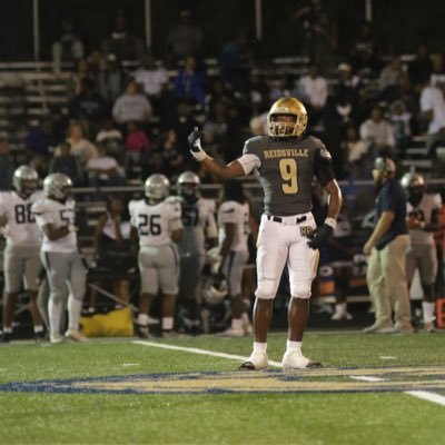 @FBcapitolOfNC 📍Lb-180 Height-5/10 C/o 27’|| 4.8 40 yard dash, 4.6 5-10-5