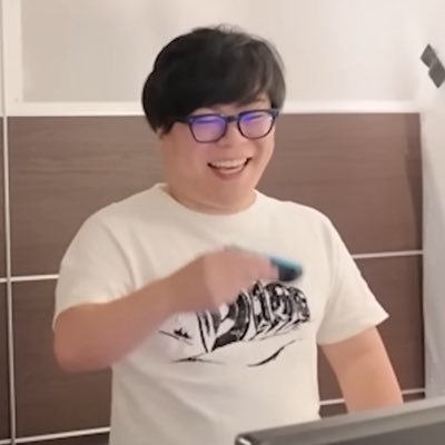 niyakegao_2828's profile picture. スト6初心者🔰カワノさん推しです