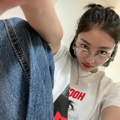 zzincys's profile picture. wlw