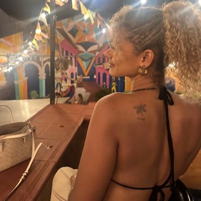 miryca_'s profile picture. 25|since 97|♑️✨ 🧑🏽‍⚕️🩺|inlove🤍