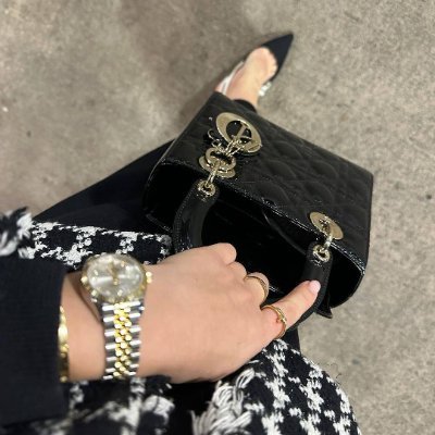 laura_laura1123's profile picture. 