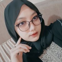 ππΎππβΛππΛβ (@lilyleyaw) 's Twitter Profile