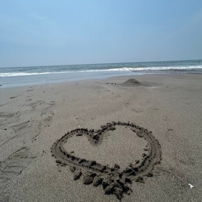 jstay1025's profile picture. 複雑な世の中で気楽に生きよう #彼氏大好き症候群