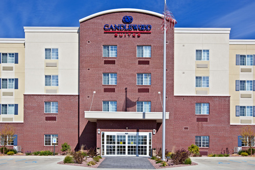 Traveling to Lafayette, IN? Whether a short trip or an extended stay, consider us home.