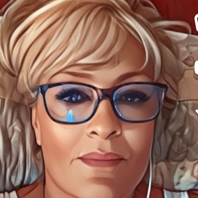 munt_t's profile picture. my sarcasm is just an appetizer.   No DM’s please