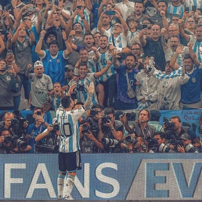 ibrahimbusman12's profile picture. 🇳🇬
Proudly Muslim 💪,
SAMOBA CLASS OF 2K19,
kadpoly 🕸️ 🏫,
Computer science 🖥️💻,
Barcelona fan💙❤️,
Messi fan💪,
18-September 🎊🎉,
30BG 🙅