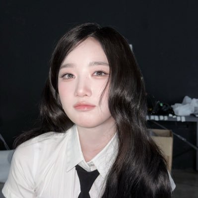 twicelabel's profile picture. twice & tripleS