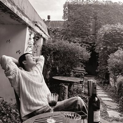 JoonsJagii's profile picture. It's me @JoonsJagiii 🇮🇳 aRMy ⟬⟭ #ழ் Ot7 @pribangtan my bibilly hills🥰Jk liner Luv #namjooning🌳☁🌱 Let's Fckin Go To The Godamn Future - 🐨 1.4.2023