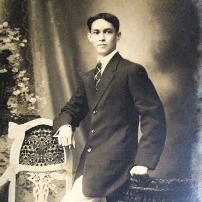 RobertngPinas's profile picture. 