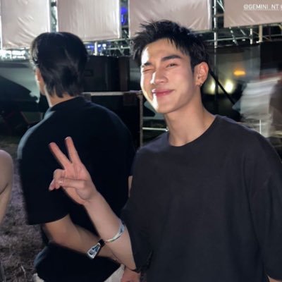 🌊 in my fangirl era ₊⊹ ──────────── ⋆ ₊⊹ forever @Gemini_ti ♡ @tawattannn 🪥🌻