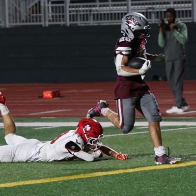 3.5 GPA student athlete // 4.70 40- // 275x5 bench // 375x5 squat // FCA athlete // sophomore starter OLB // palisade high school //