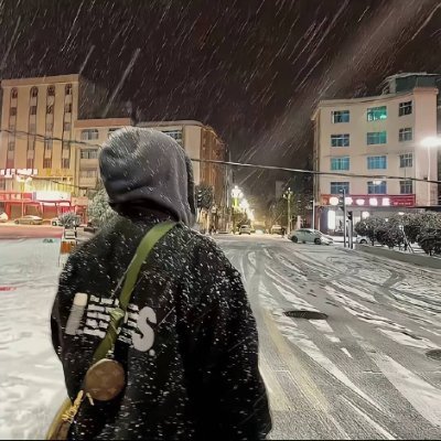 Lachley399's profile picture. Tokenomics analyst reporting on innovations