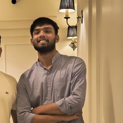 AnkitSingh_0805's profile picture. AI Engineer at @Vertik.ai | Ex @BhabhaAI | Ex @MatchMyFlight |Ex @bewanderic | @fosscuk