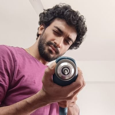 sketchdeep0's profile picture. designing tech like nature